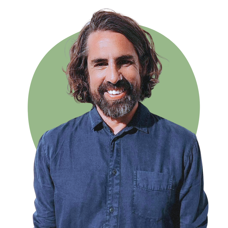 Gabriel Carazo — Relationship Counsellor and Family Therapist